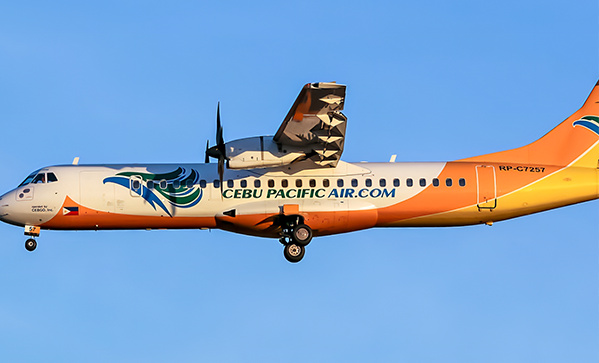 2011-ATR-72-212A-Pax-1